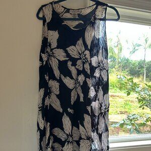 Women's OS flowy, midi summer dress